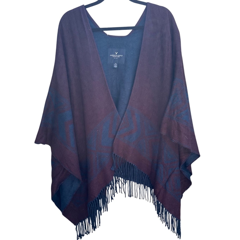 American Eagle‎ Outfitters Burgundy Navy Geometric Fringe Poncho Wrap One Size